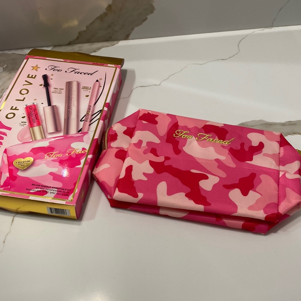 Too faced makeup bag